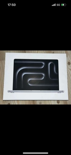 Macbook pro apple - m3, max