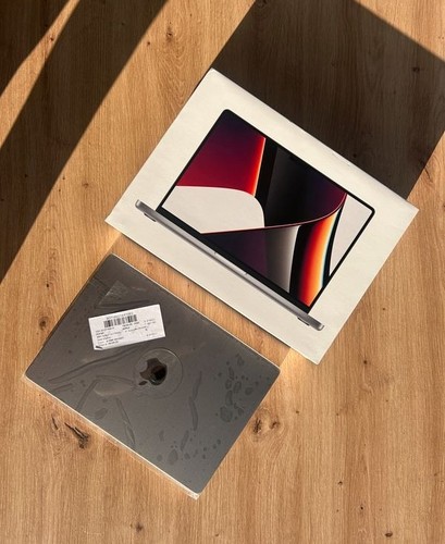 Apple macbook pro 1 - apple,